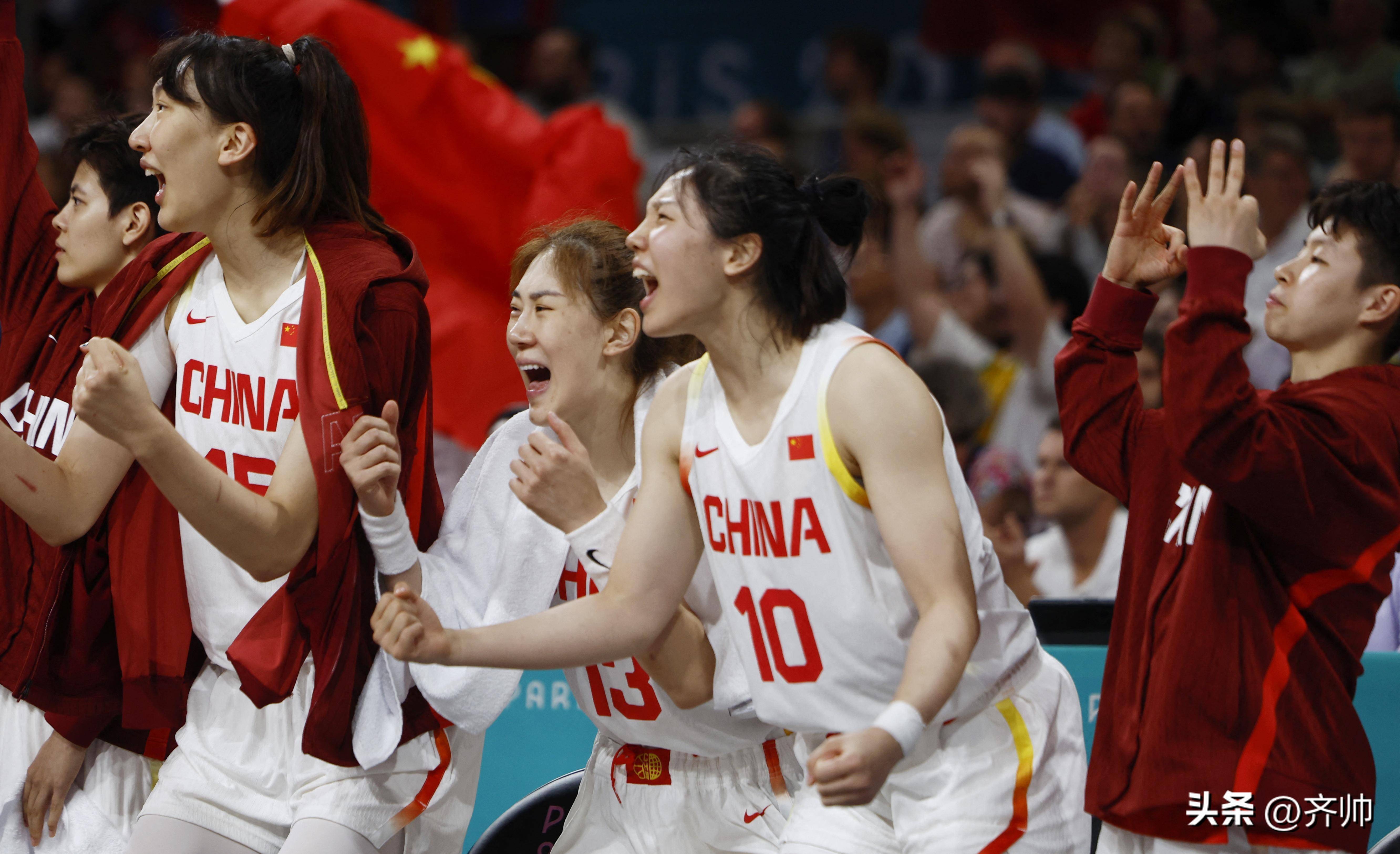关于组图：中国女篮备战波黑宫鲁鸣给张子宇开小灶的信息