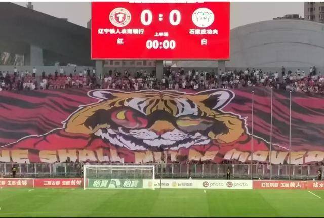 中甲悲喜夜！重庆00后小将戴帽逆袭，重庆3连胜，辽宁14轮不败