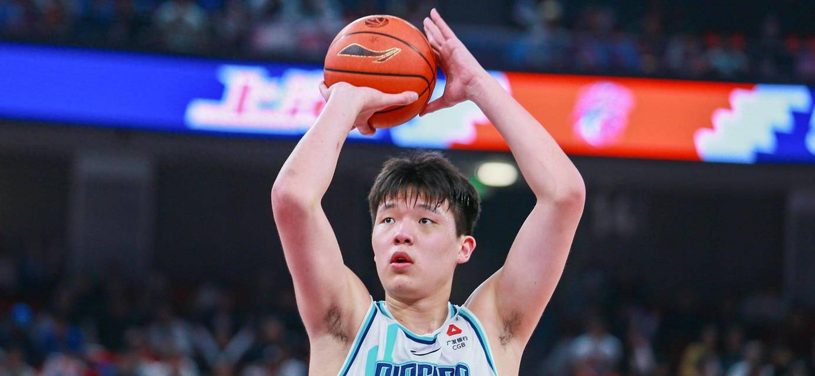 关于杨瀚森为何超预期被选中？开拓者内线扎堆是压力也是动力的信息
